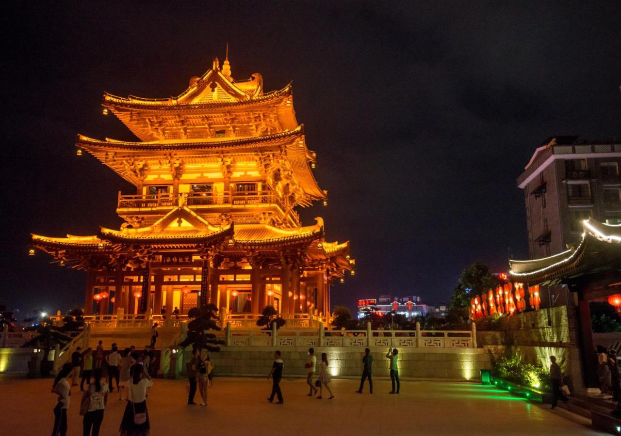 Ming Palace International Youth Hostel Guilin Quarto foto